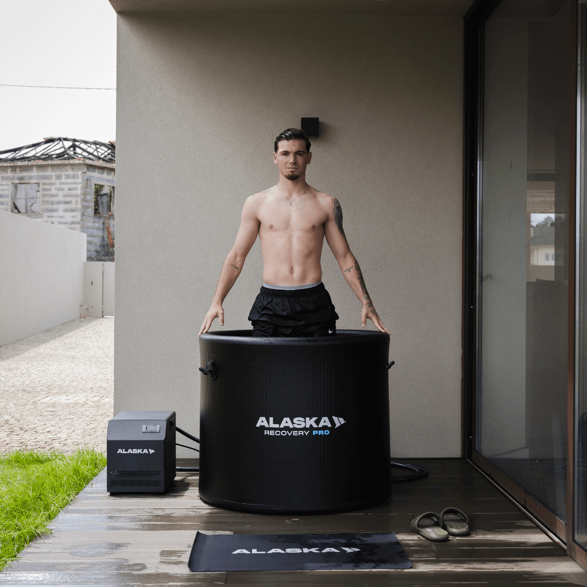Alaska Pro BlackEdition + miniChiller
