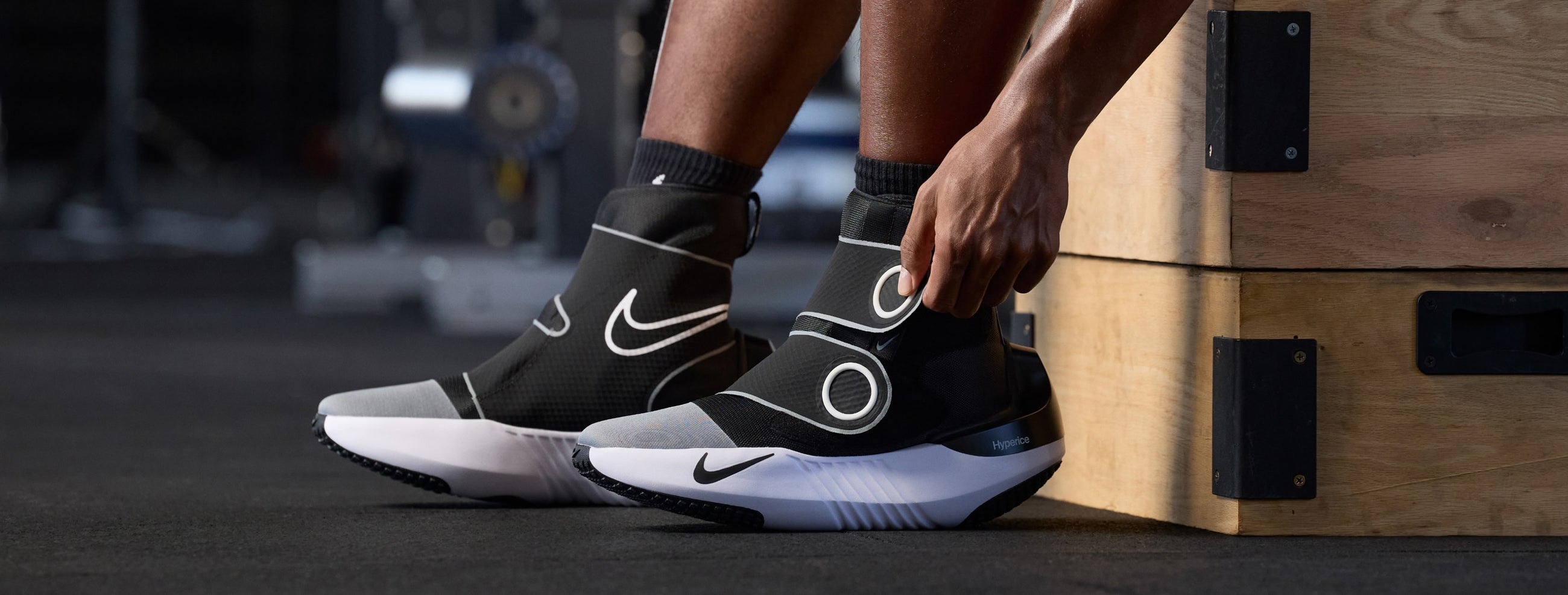 Nike x Hyperice Hyperboot detail